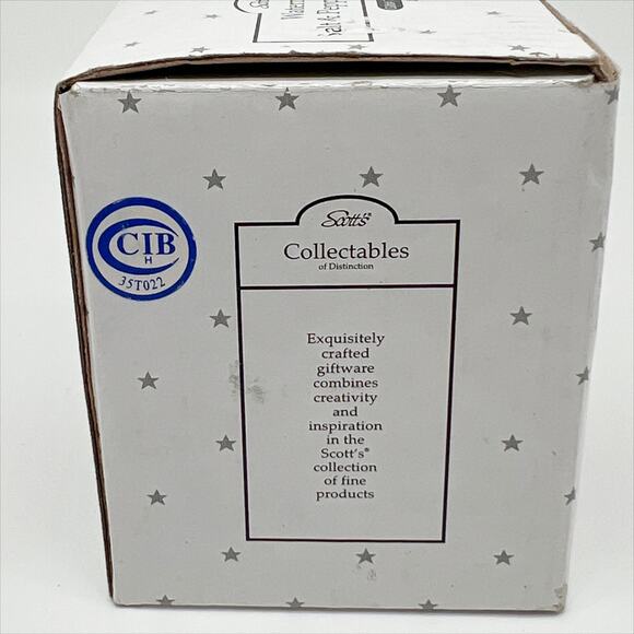 New in Box Watermelon Salt & Pepper Shakers by Scott's of Wisconsin - Picture 3 of 4